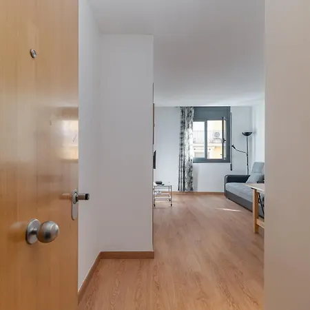 Guestready - Bright Home Near Montjuic Barcelona Exterior photo